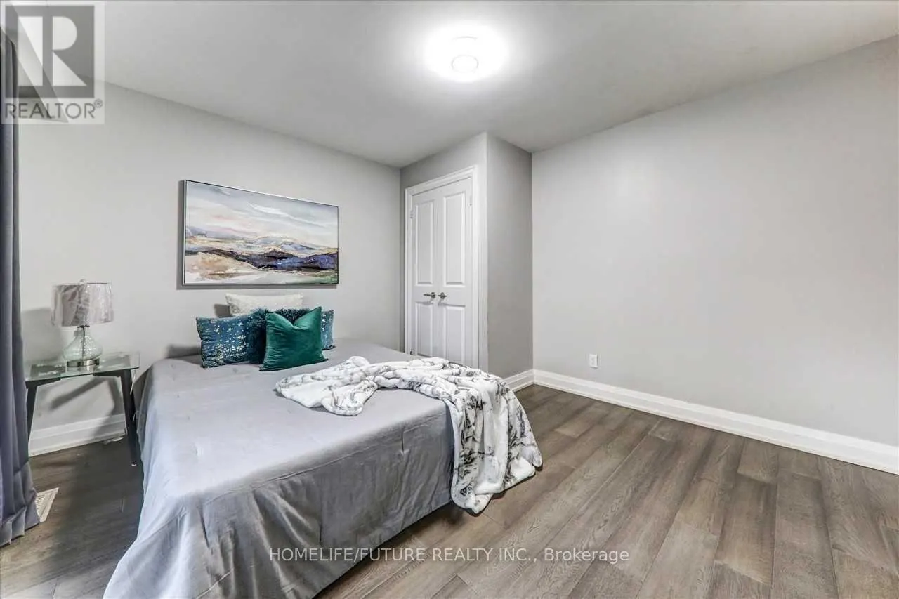 20 BRANTLEY CRESCENT