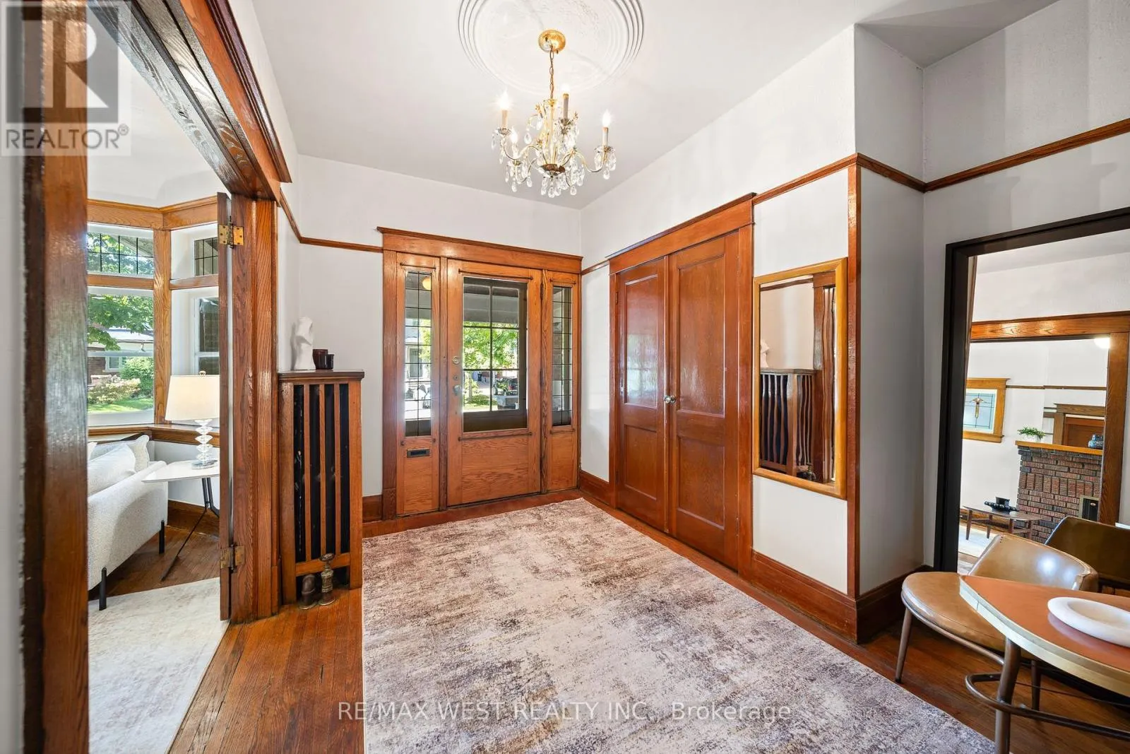 305 KENNEDY AVENUE