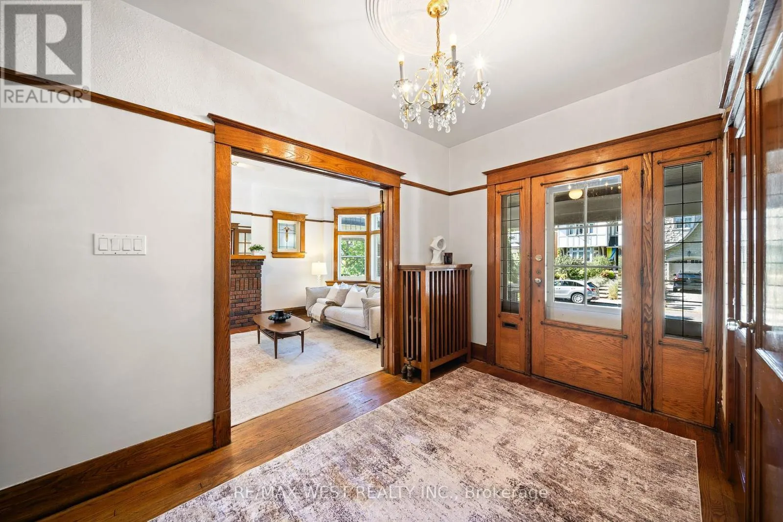 305 KENNEDY AVENUE