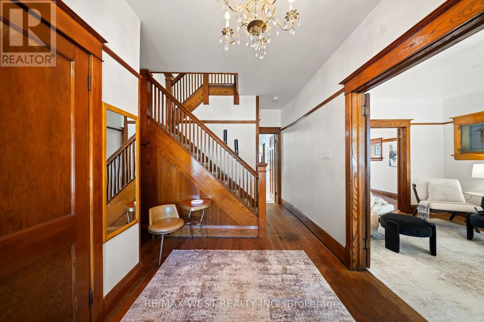 305 KENNEDY AVENUE