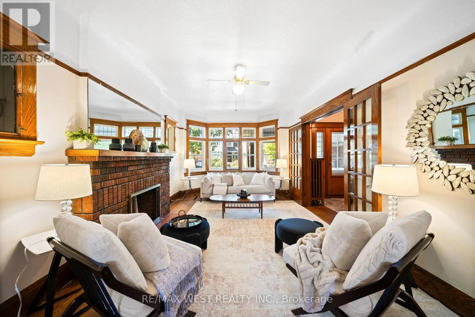 305 KENNEDY AVENUE