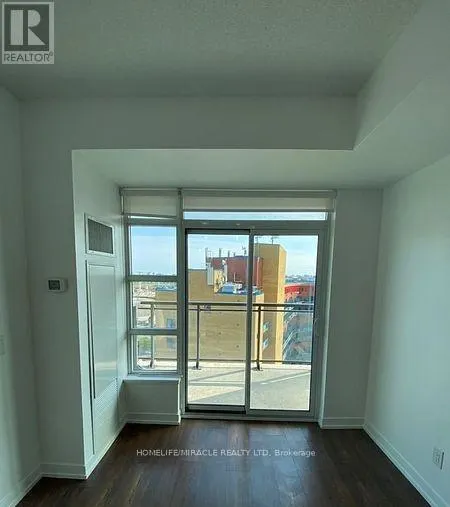 312 - 840 QUEENS PLATE DRIVE