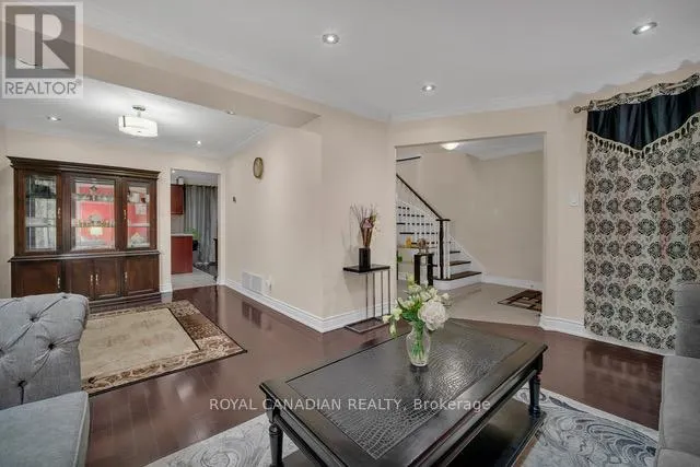 UPPER - 55 MEADOWLARK DRIVE