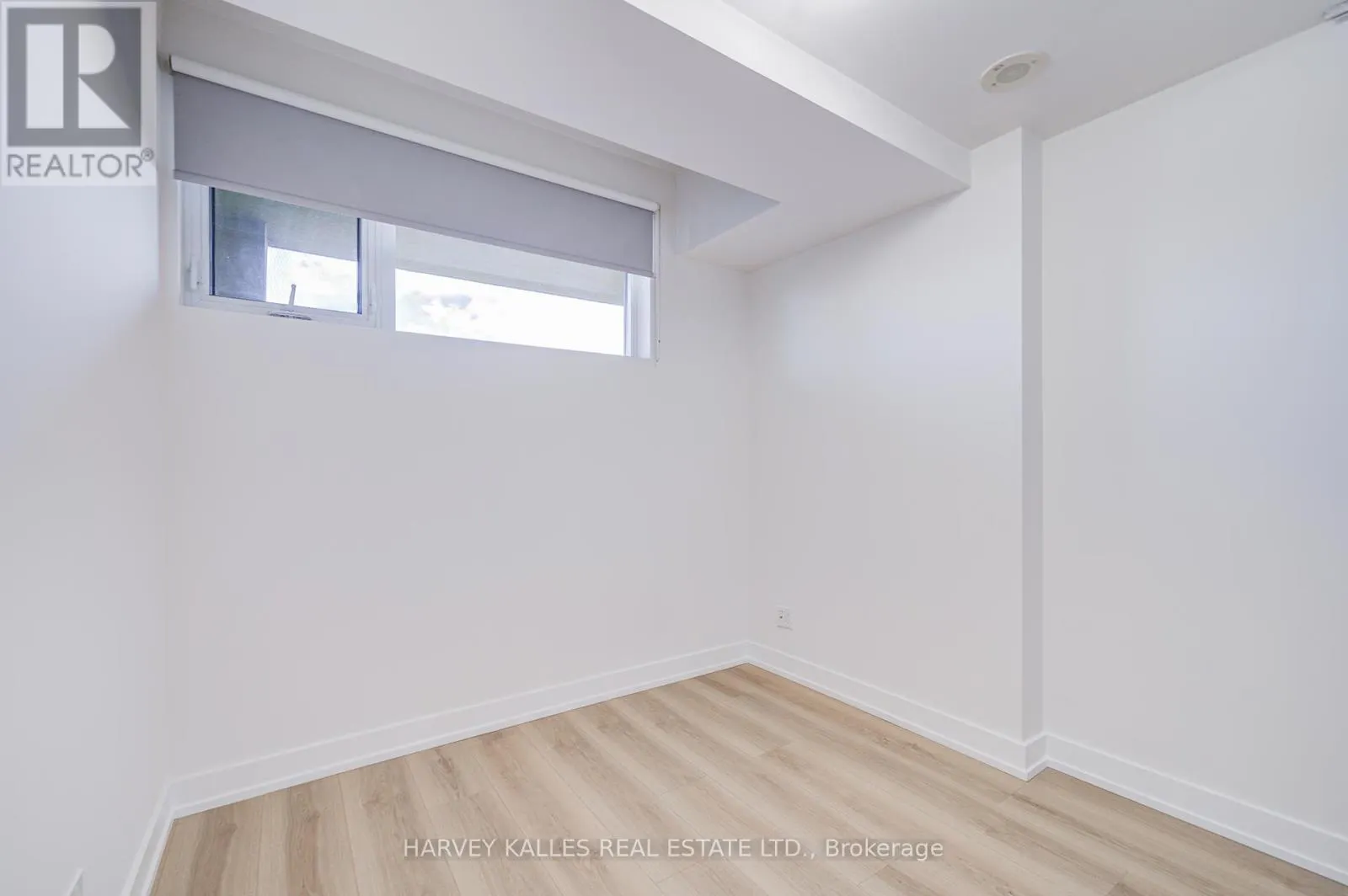 25 RITCHIE AVENUE