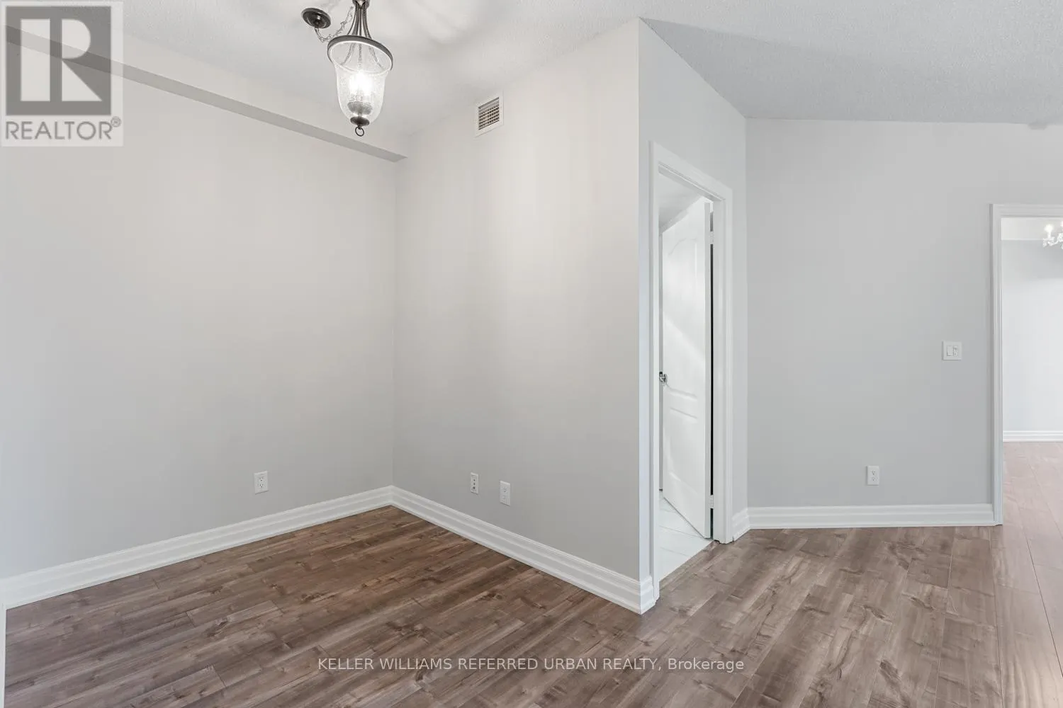 409 - 2121 LAKE SHORE BOULEVARD W