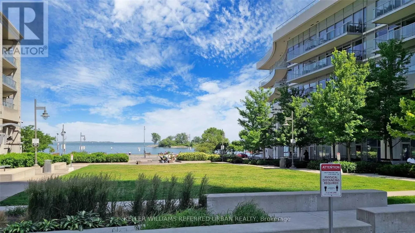 409 - 2121 LAKE SHORE BOULEVARD W