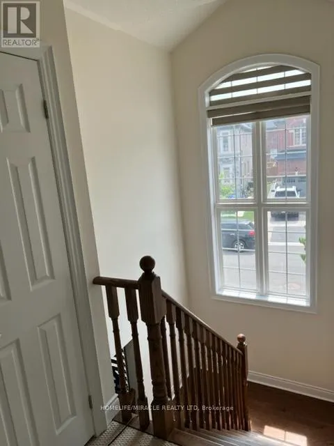 21 CAMSTON ROAD