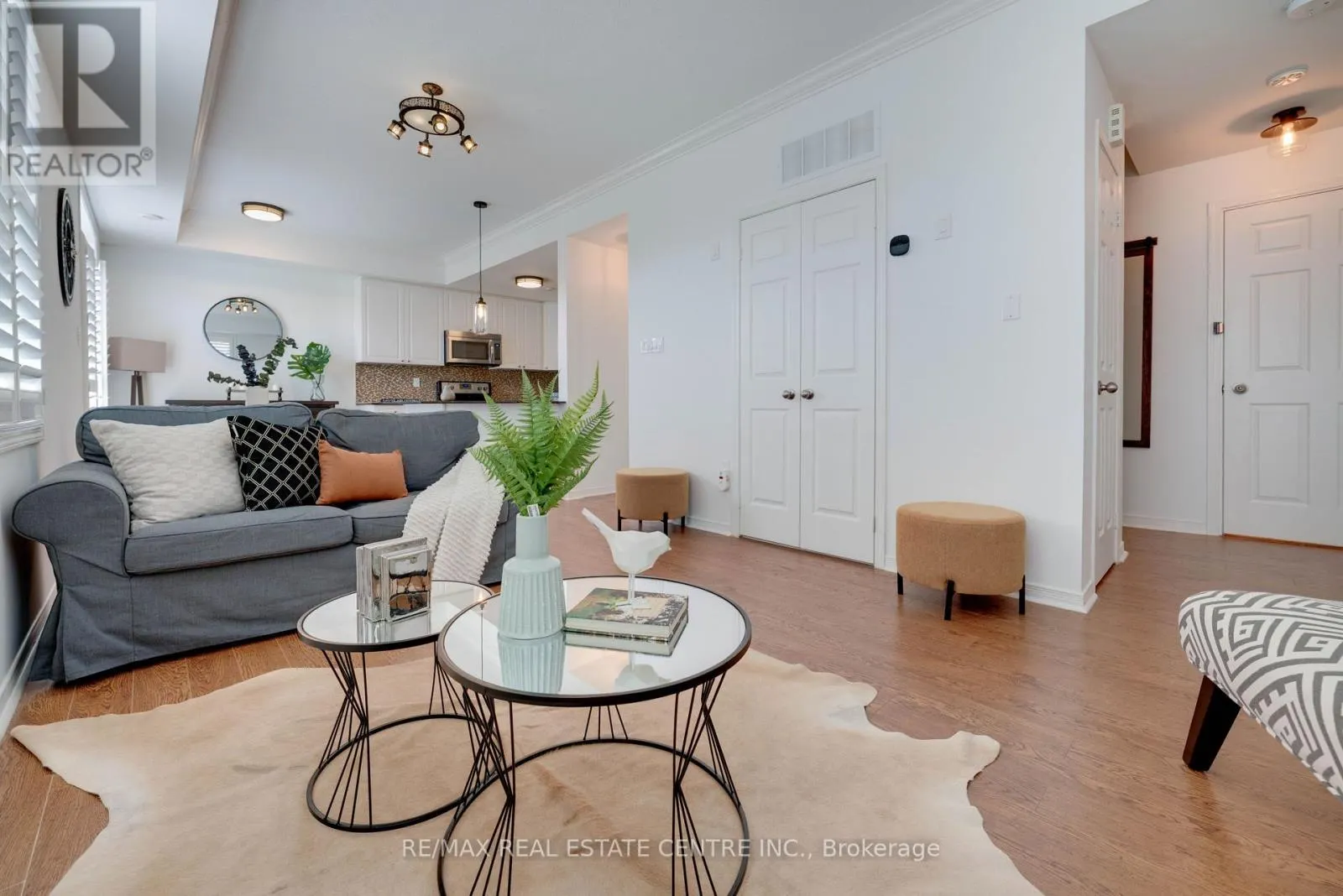 18 - 180 HOWDEN BOULEVARD