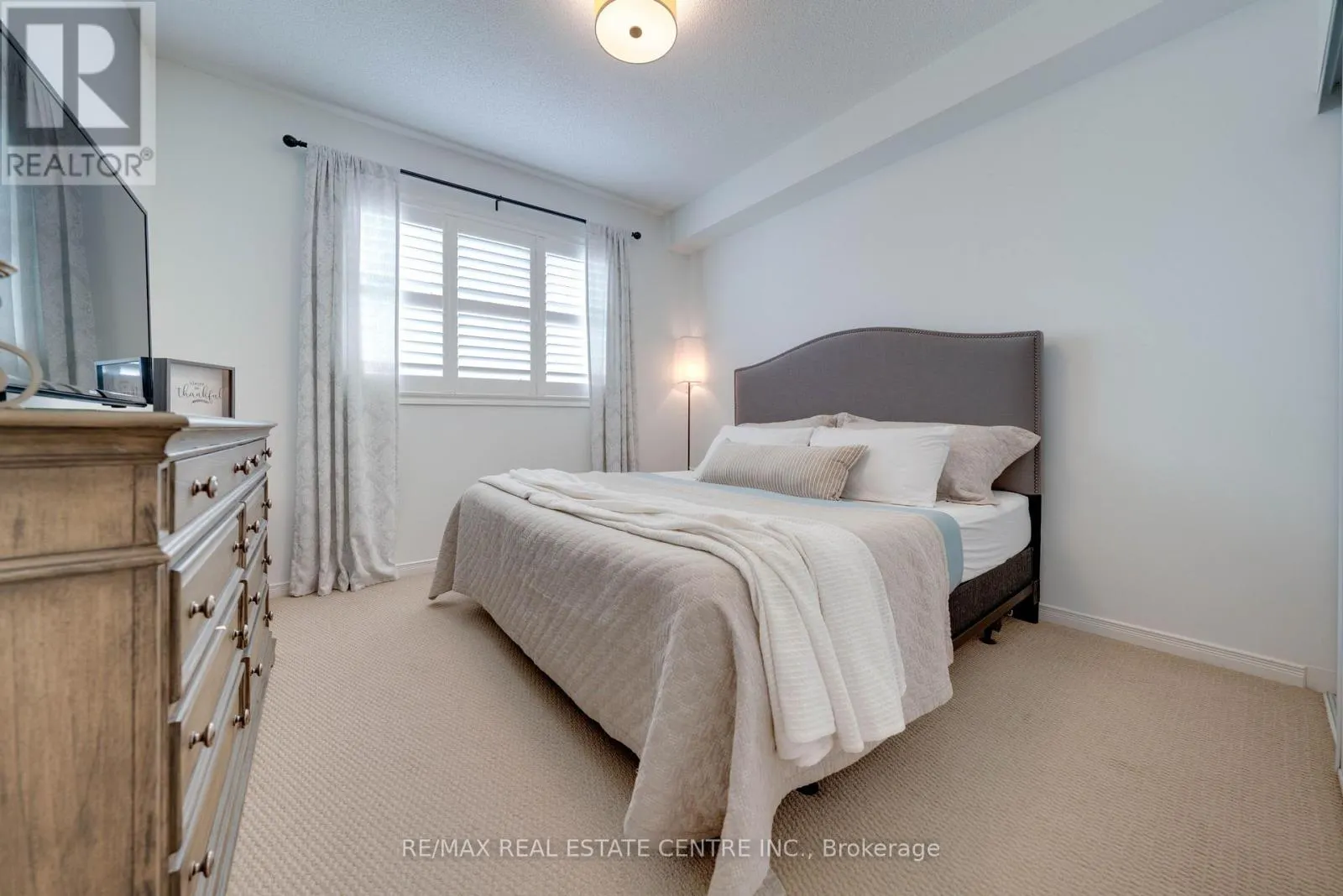 18 - 180 HOWDEN BOULEVARD