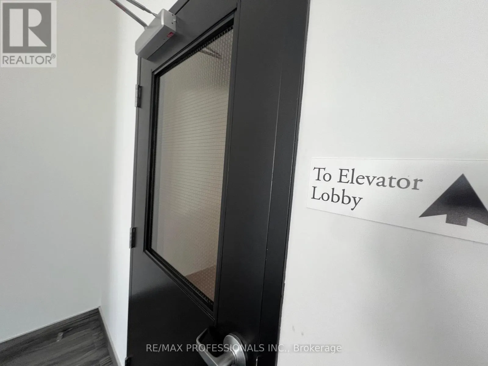 209 ( OFFICE ROOM 2 ) - 3495 REBECCA STREET