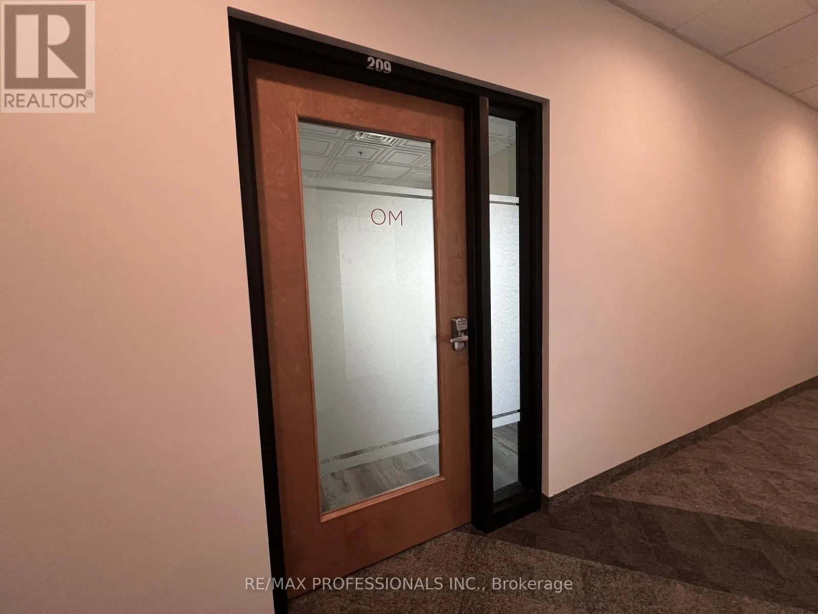 209 (OFFICE ROOM 3) - 3495 REBECCA STREET
