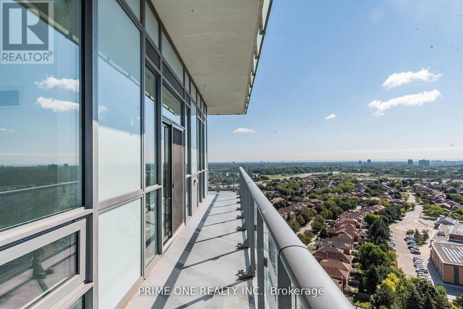 PH 04 - 4699 GLEN ERIN DRIVE