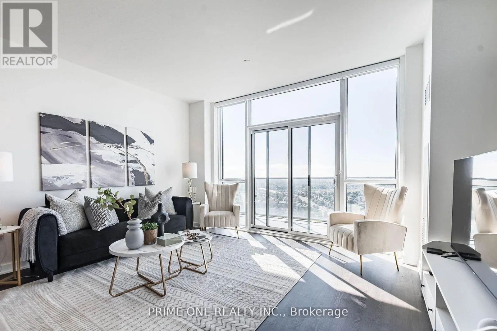 PH 04 - 4699 GLEN ERIN DRIVE