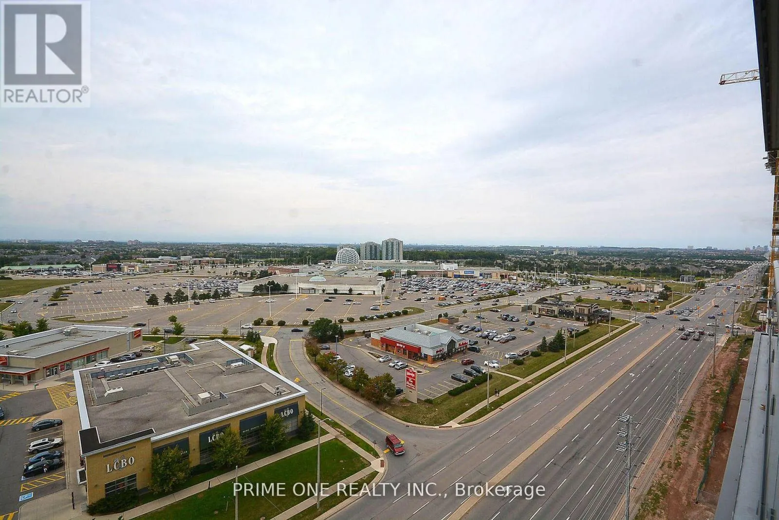 PH 04 - 4699 GLEN ERIN DRIVE