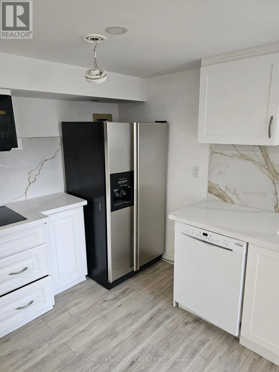 165 ELLWOOD DRIVE W