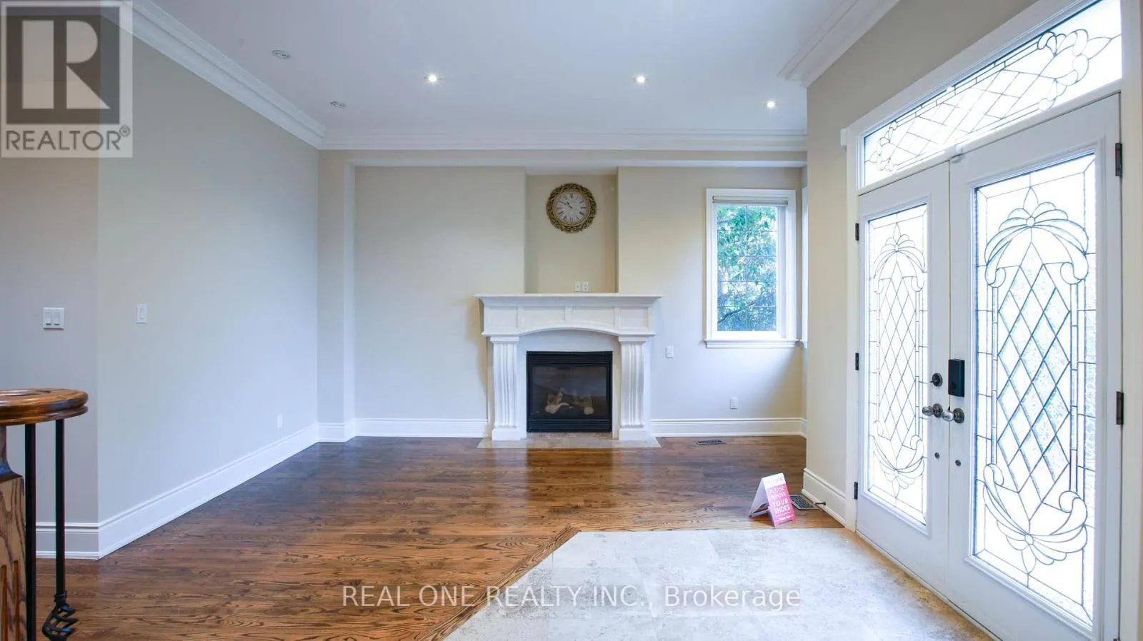 38 STONEGATE ROAD
