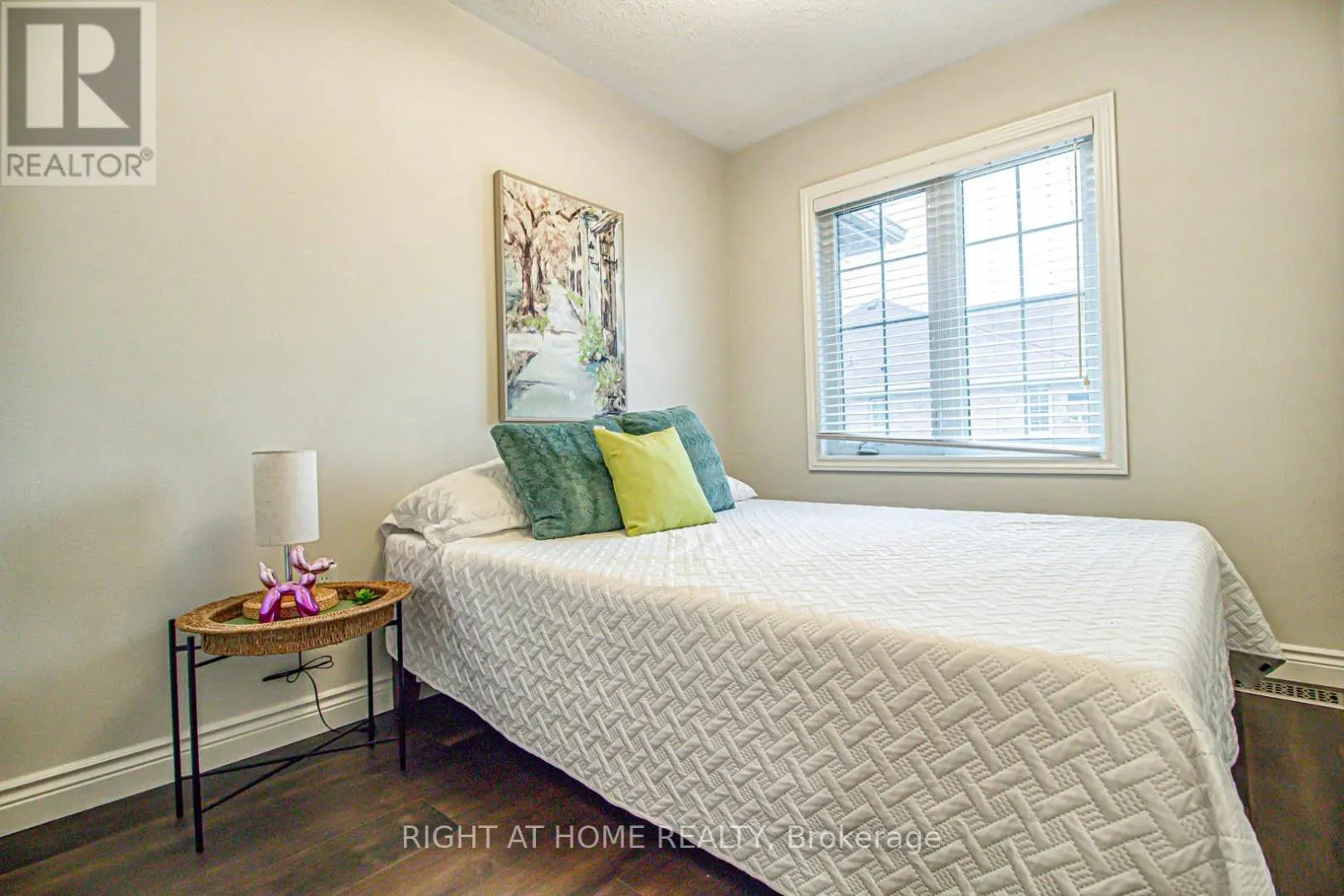 1358 GRANROCK CRESCENT