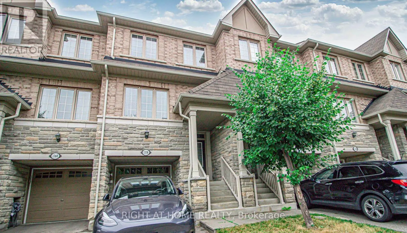 1358 GRANROCK CRESCENT