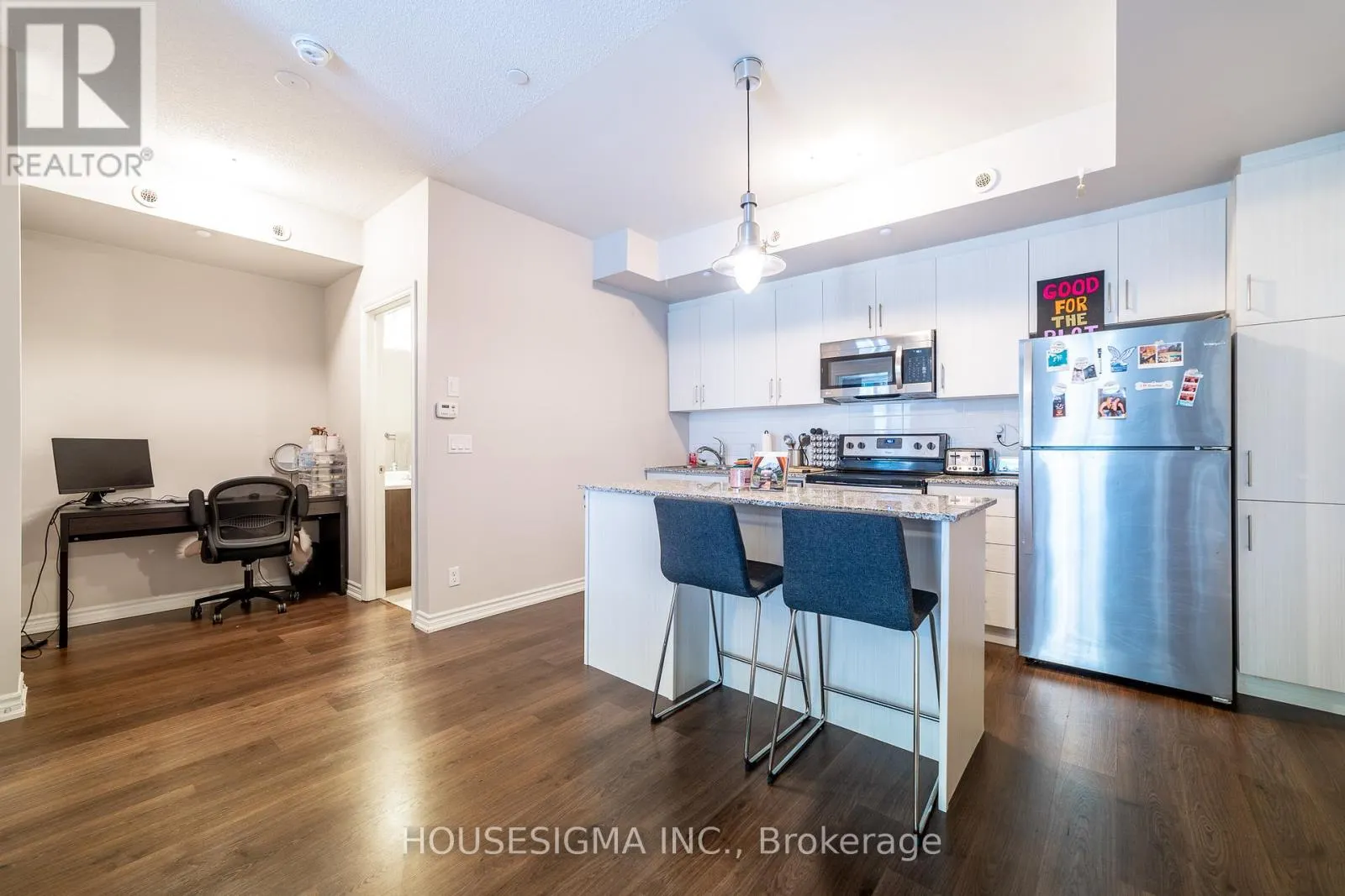 23 - 140 LONG BRANCH AVENUE
