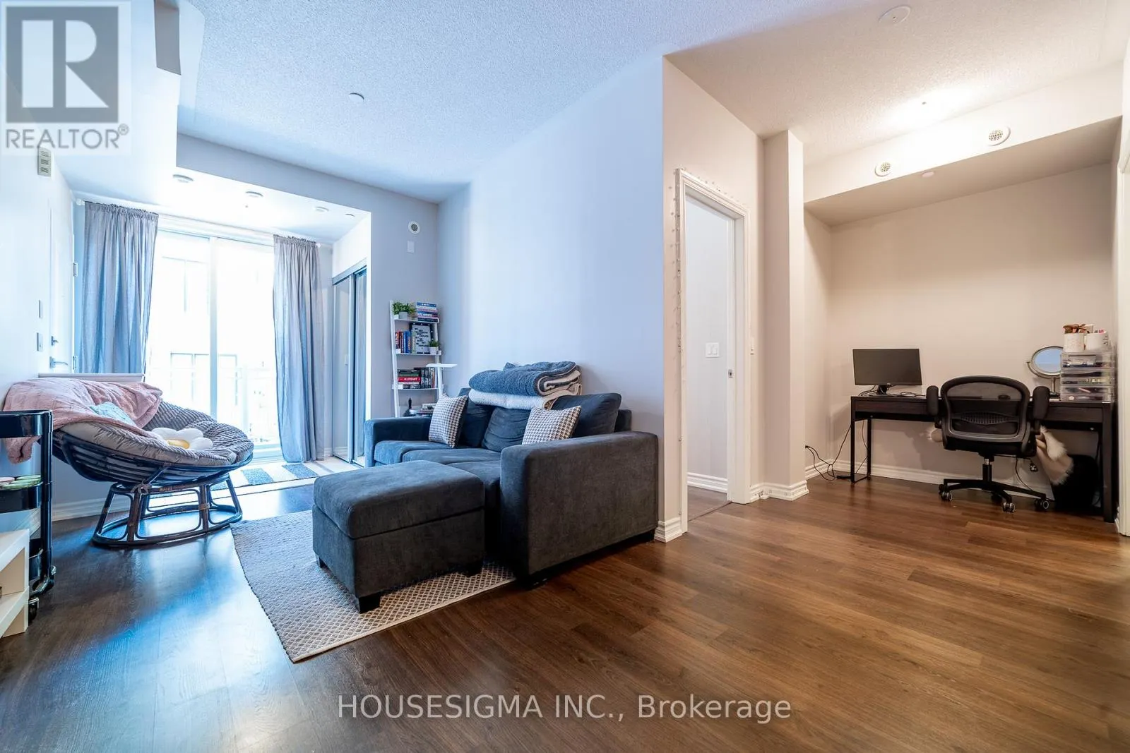 23 - 140 LONG BRANCH AVENUE