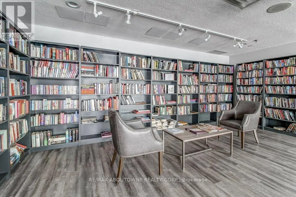 519 - 2511 LAKESHORE ROAD W