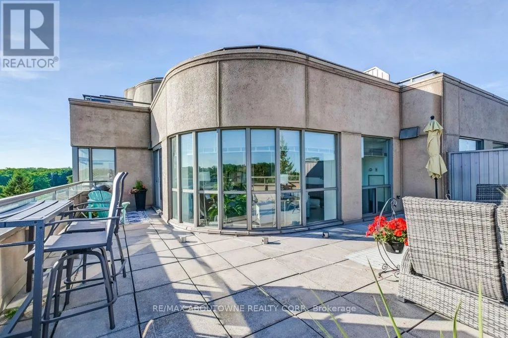 519 - 2511 LAKESHORE ROAD W
