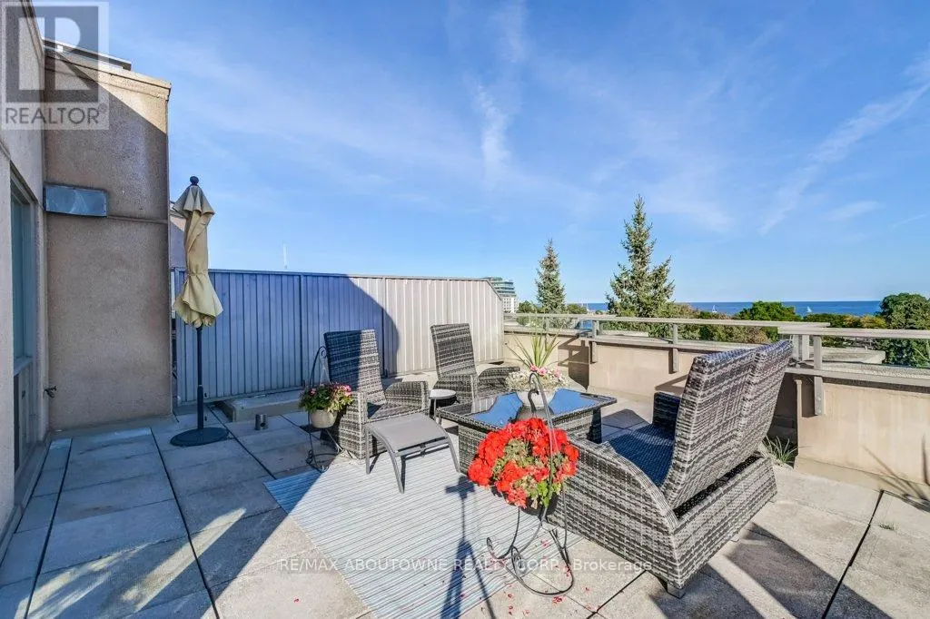 519 - 2511 LAKESHORE ROAD W
