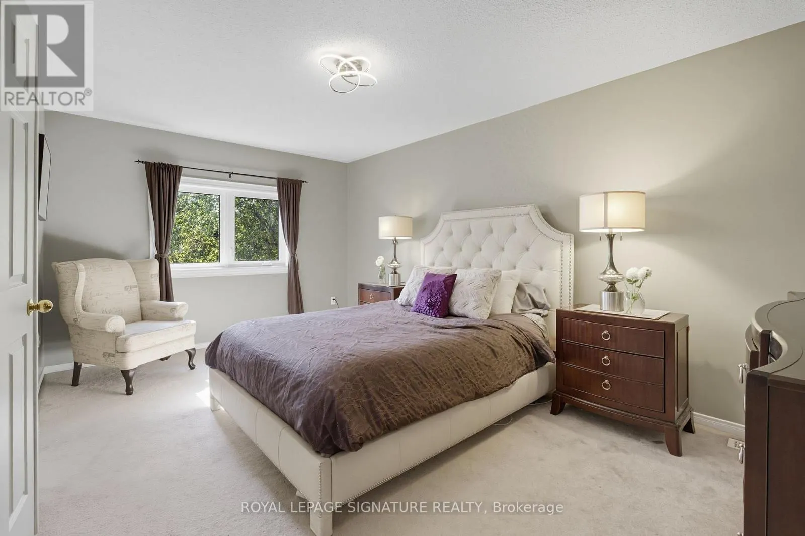 2105 NEWELL CRESCENT