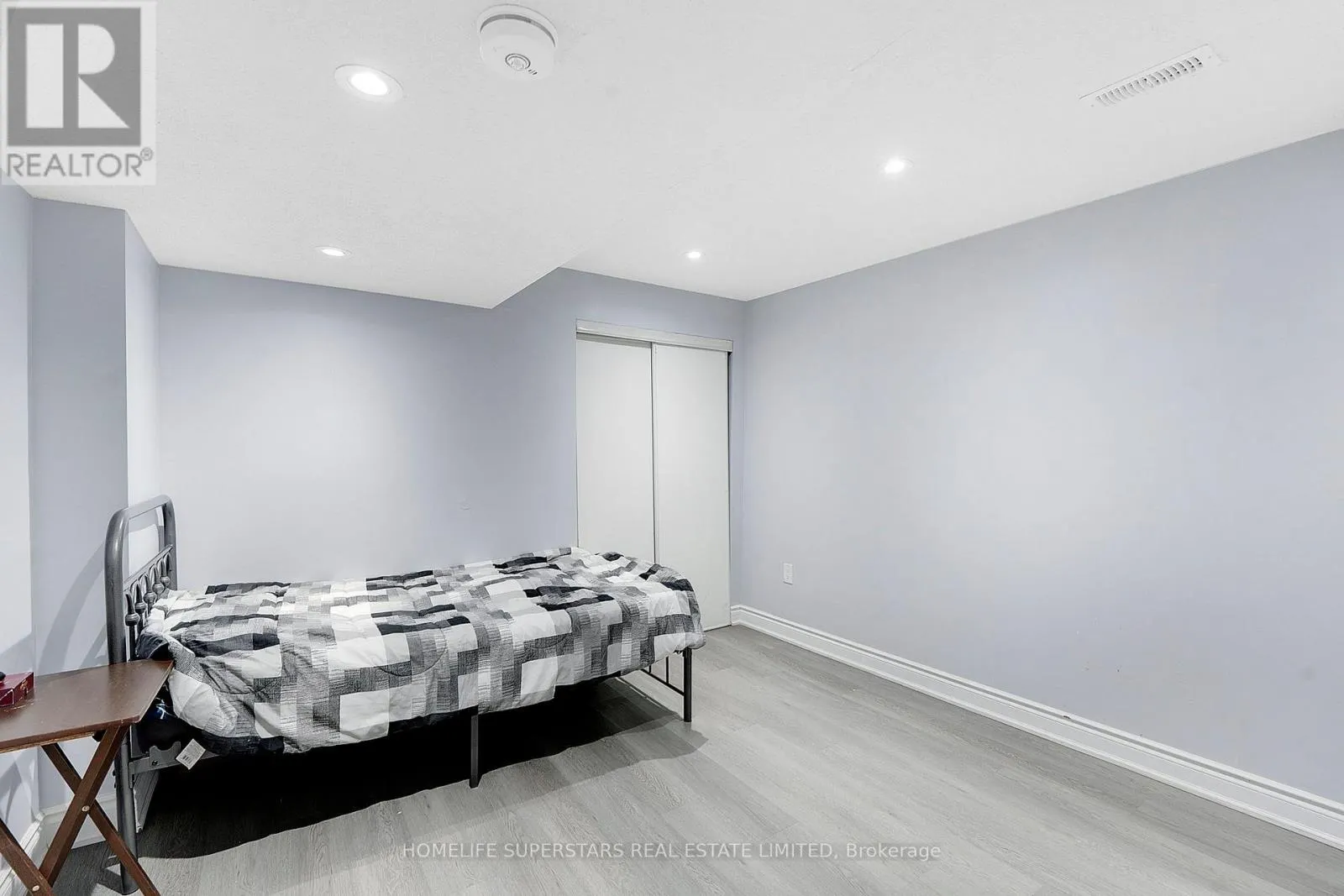 26 SONGSPARROW DRIVE