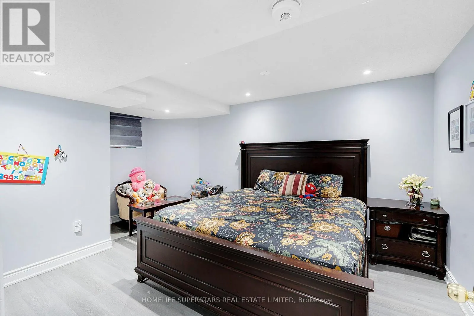 26 SONGSPARROW DRIVE