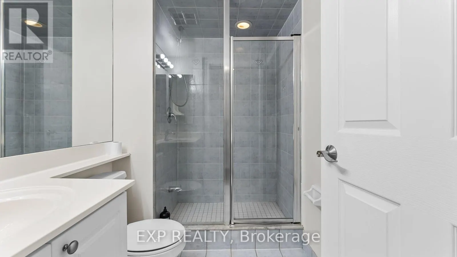 420 - 5233 DUNDAS STREET W