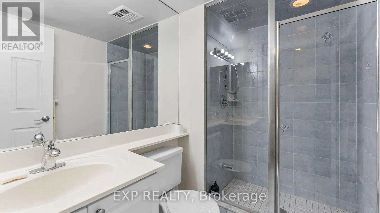 420 - 5233 DUNDAS STREET W