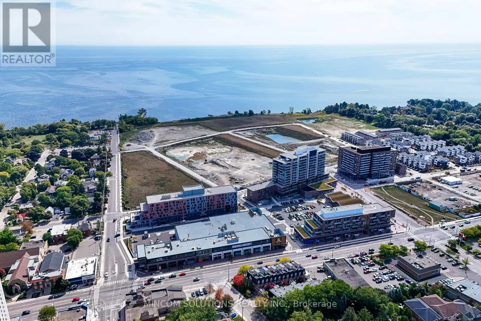 194 LAKESHORE ROAD W