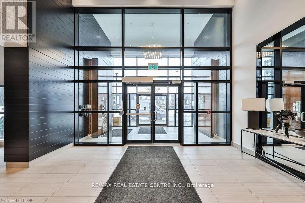420 - 102 GROVEWOOD COMMON CIRCLE