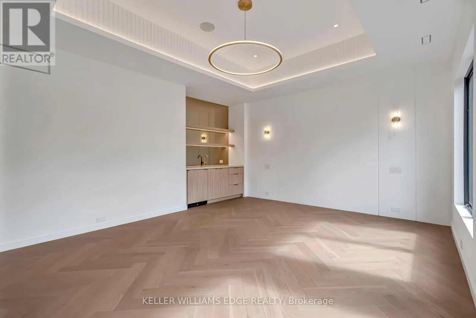 114 TRACINA DRIVE