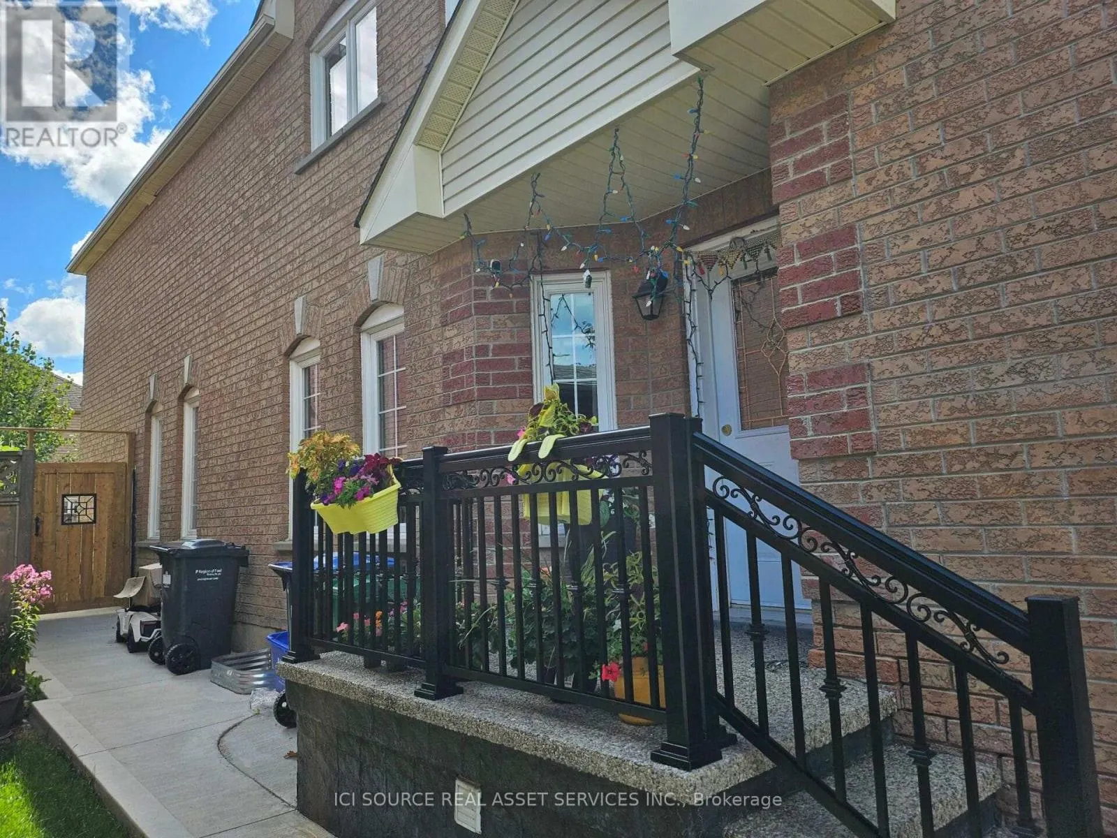 19 PIANE AVENUE