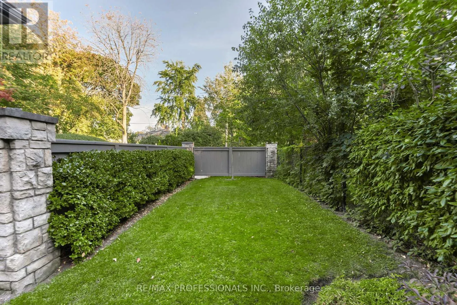 80 KINGSWAY CRESCENT