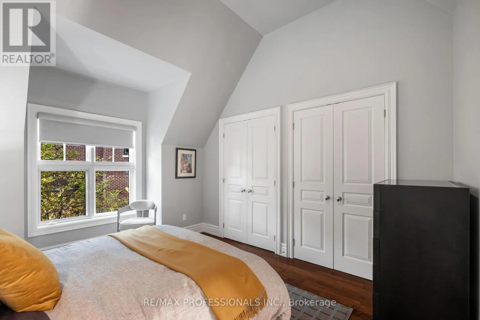 80 KINGSWAY CRESCENT