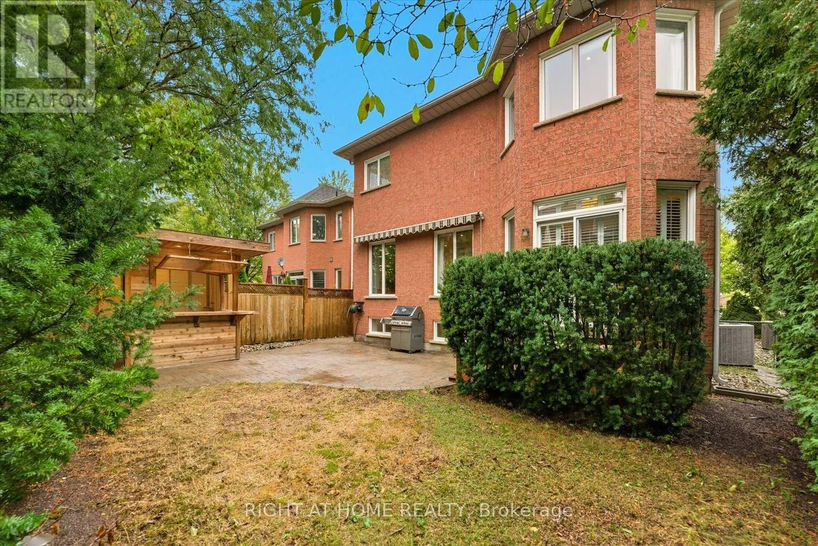 2238 PHEASANT LANE