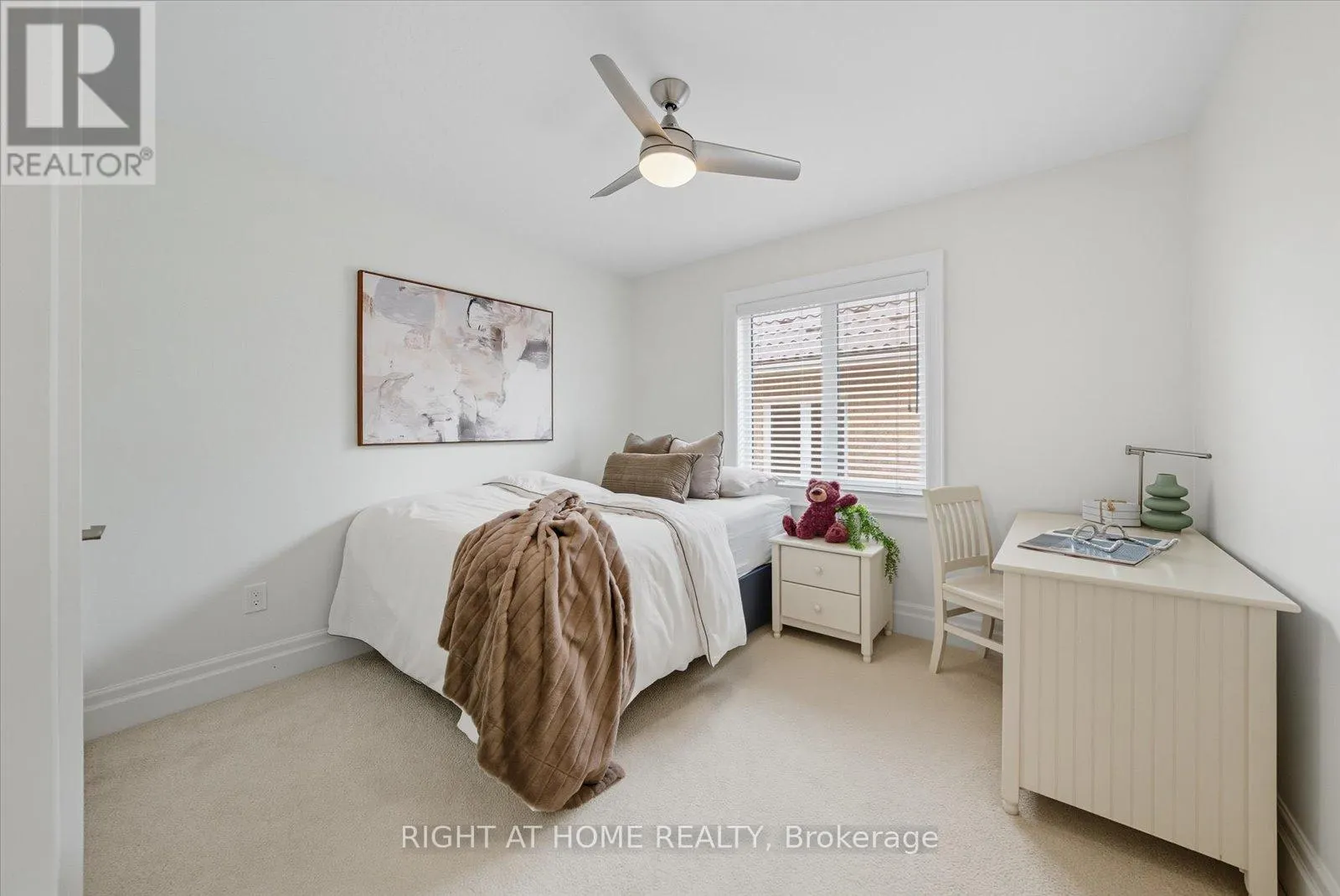 2238 PHEASANT LANE