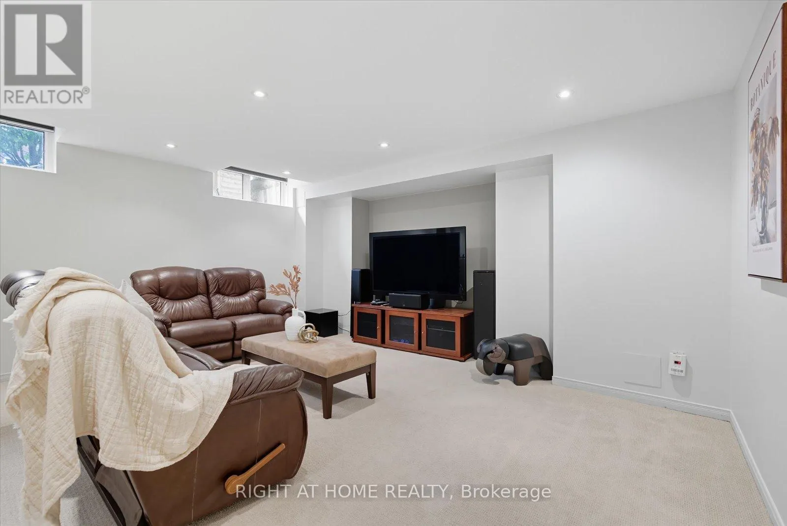2238 PHEASANT LANE