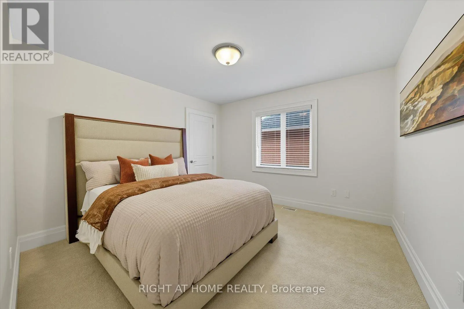 2238 PHEASANT LANE