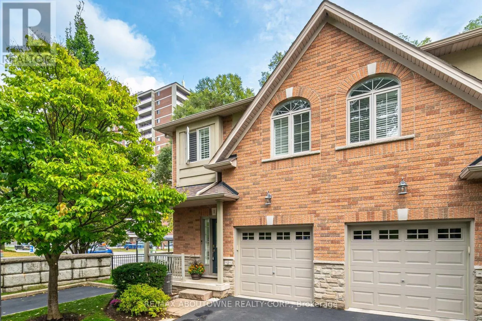 1 - 540 GUELPH LINE