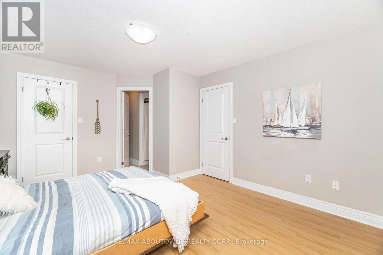 1 - 540 GUELPH LINE