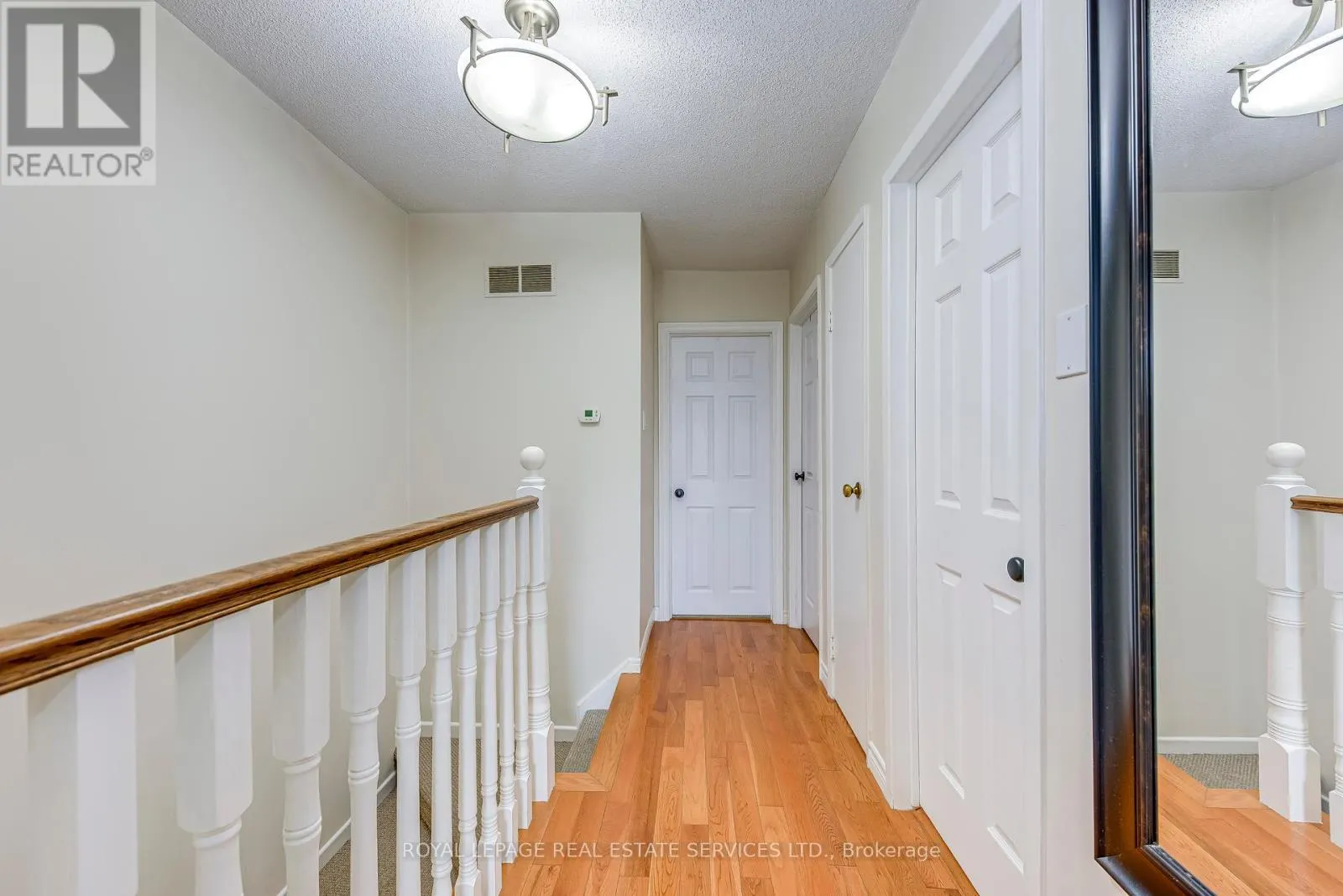 4 - 1294 GUELPH LINE
