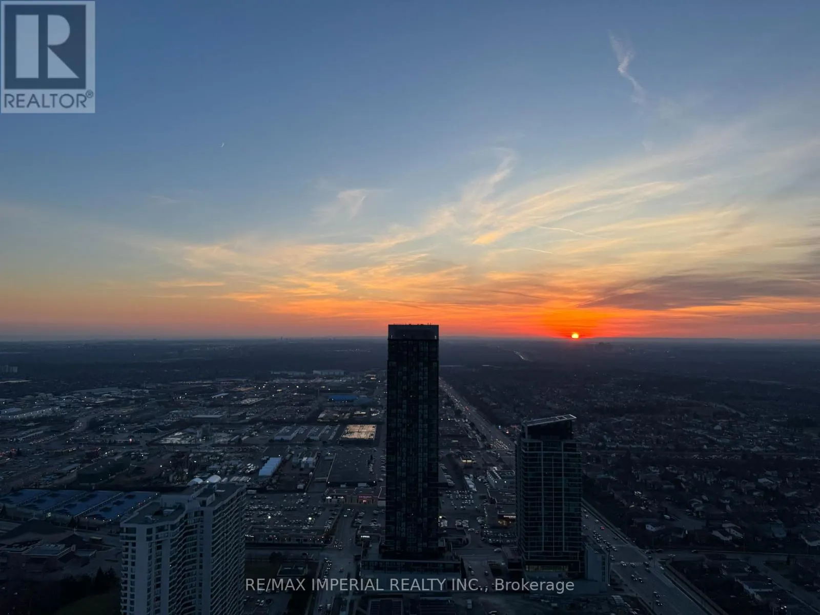 4909 - 3883 QUARTZ ROAD