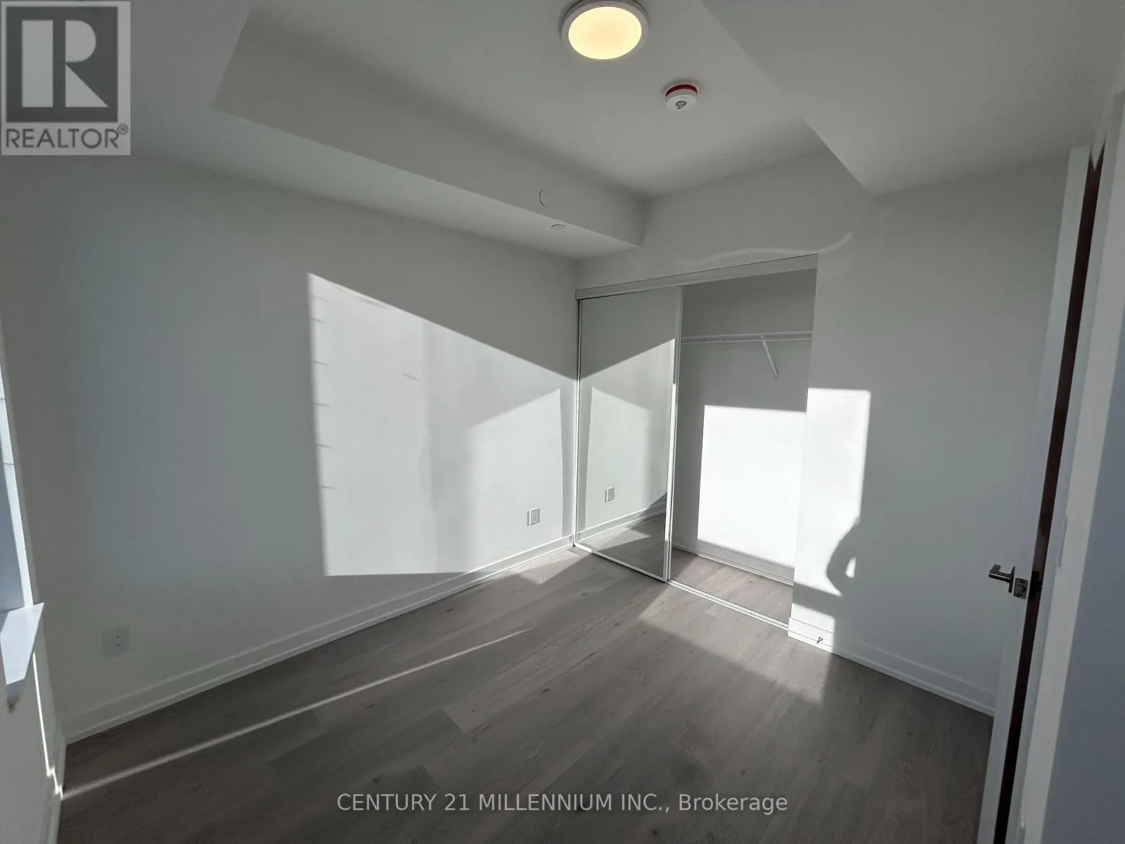 229 - 2501 SAW WHET BOULEVARD