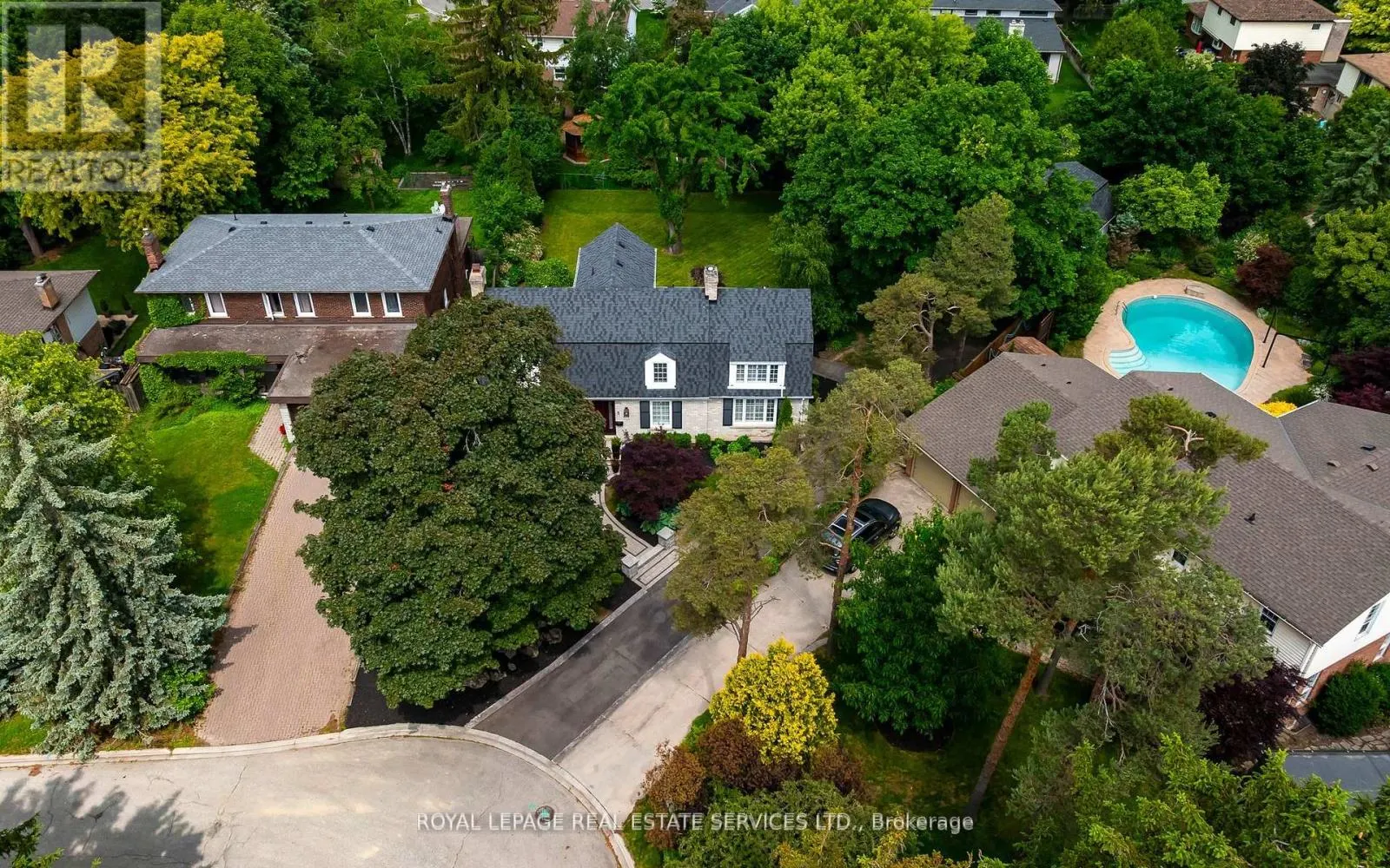 5 PINE RIDGE LANE