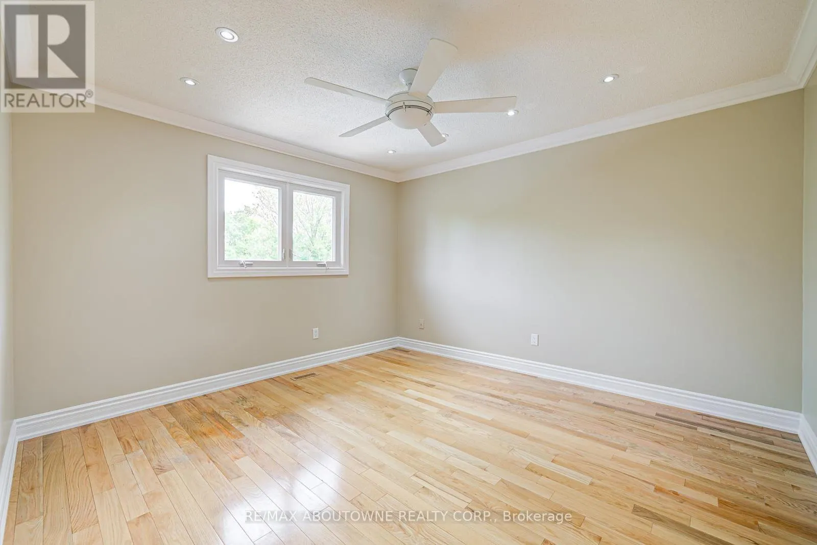 1337 PEARTREE CIRCLE