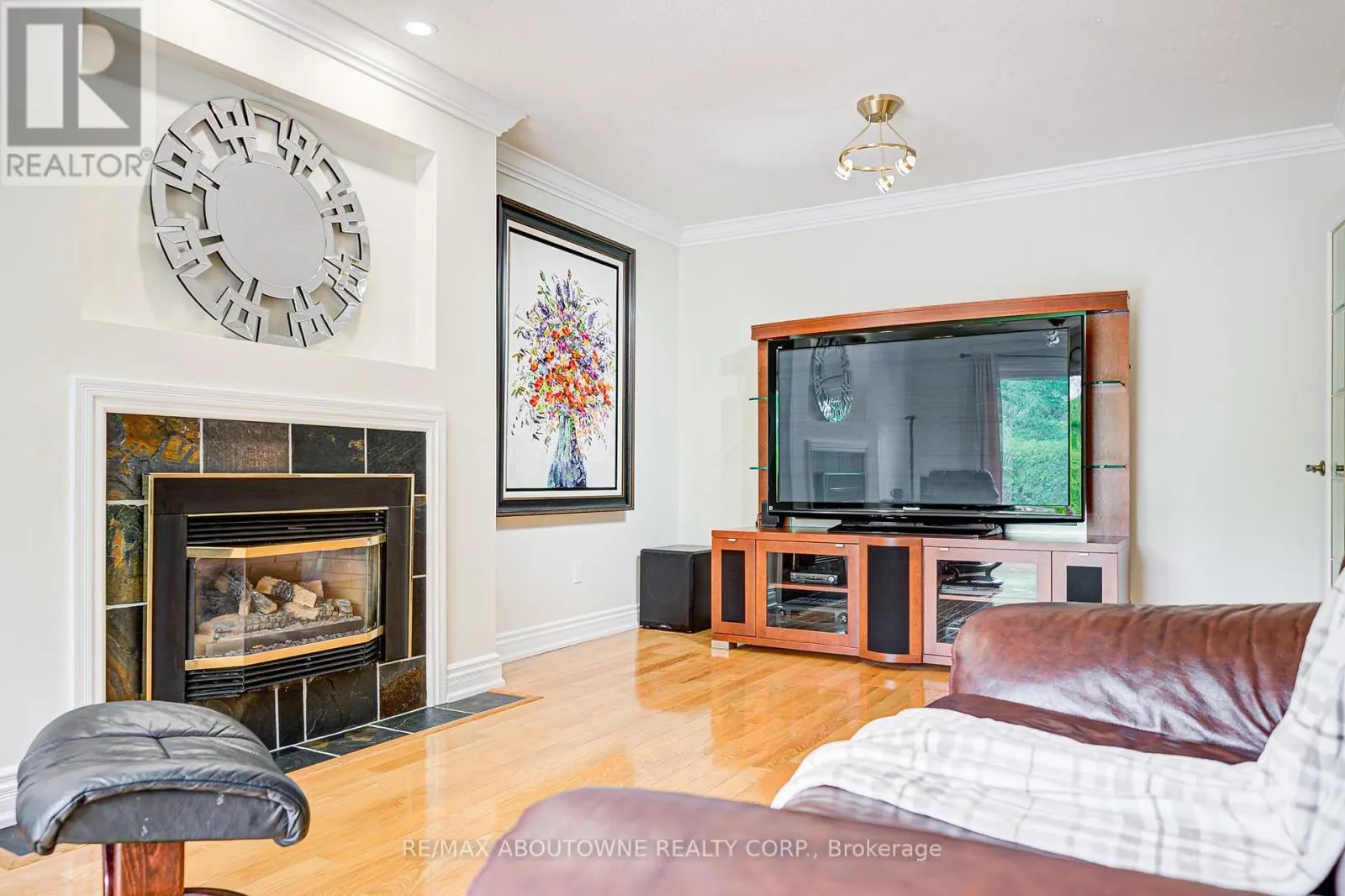 1337 PEARTREE CIRCLE
